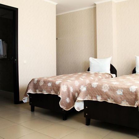 Picnic Park Hotel Shenggeldi Ngoại thất bức ảnh
