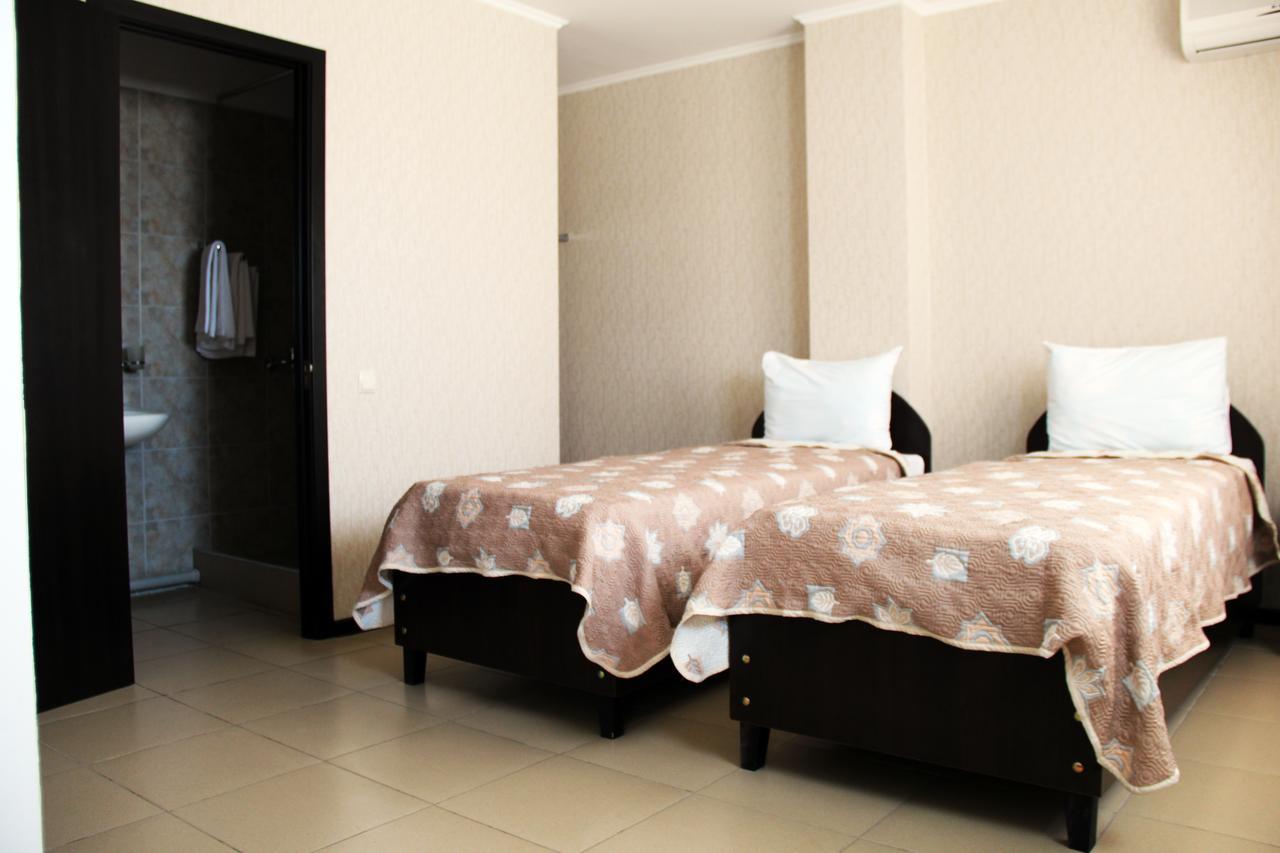 Picnic Park Hotel Shenggeldi Ngoại thất bức ảnh