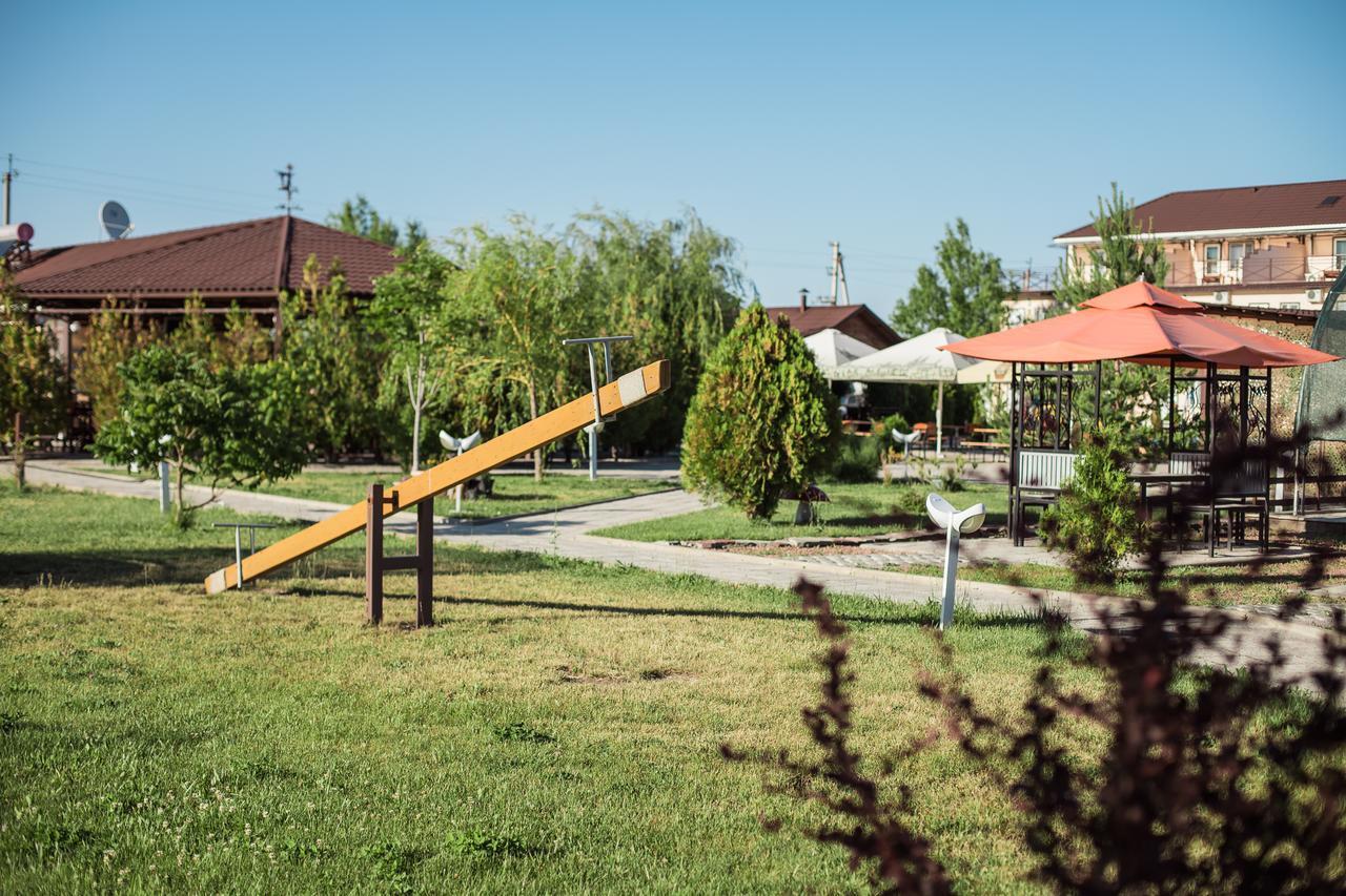 Picnic Park Hotel Shenggeldi Ngoại thất bức ảnh